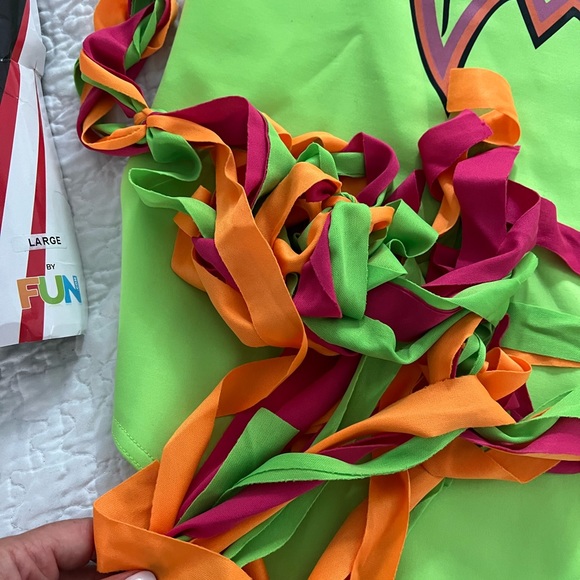 Womens WWE Ultimate Fighter size Large - Picture 5 of 5